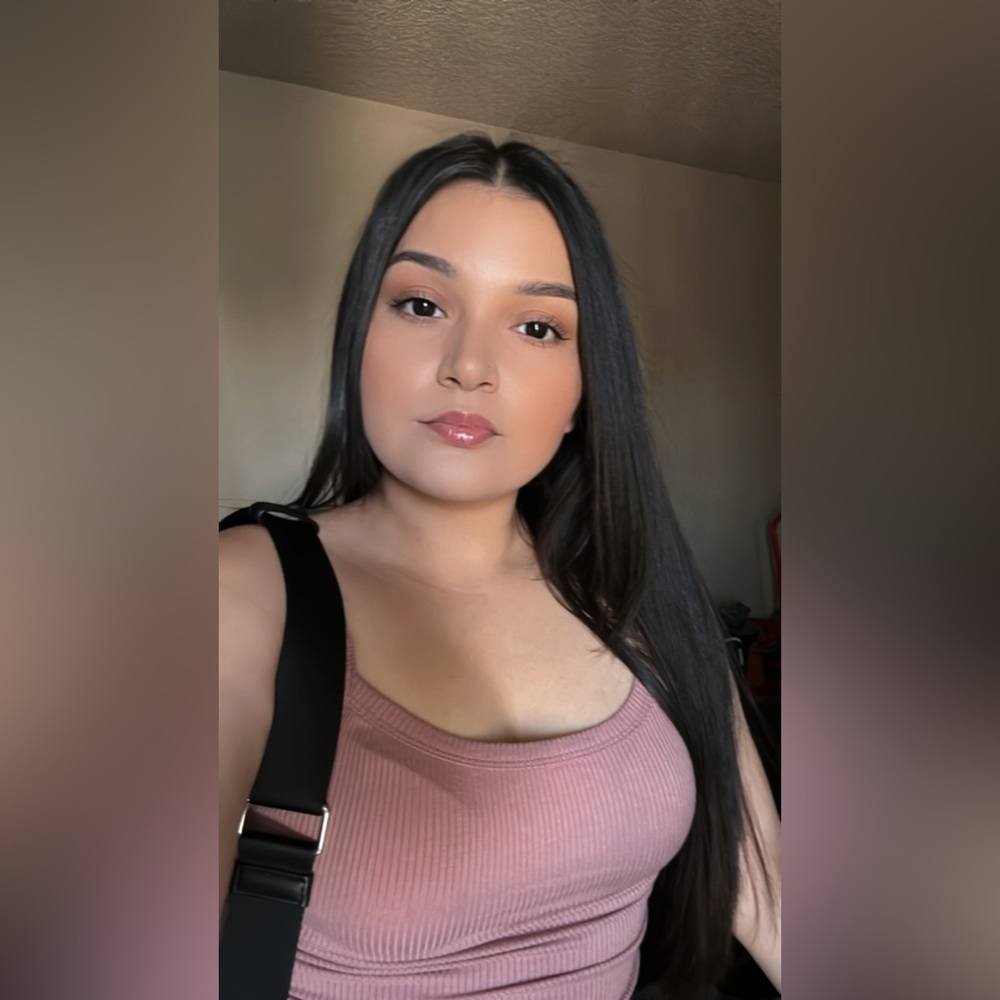 Meet your Posher, Jasmine